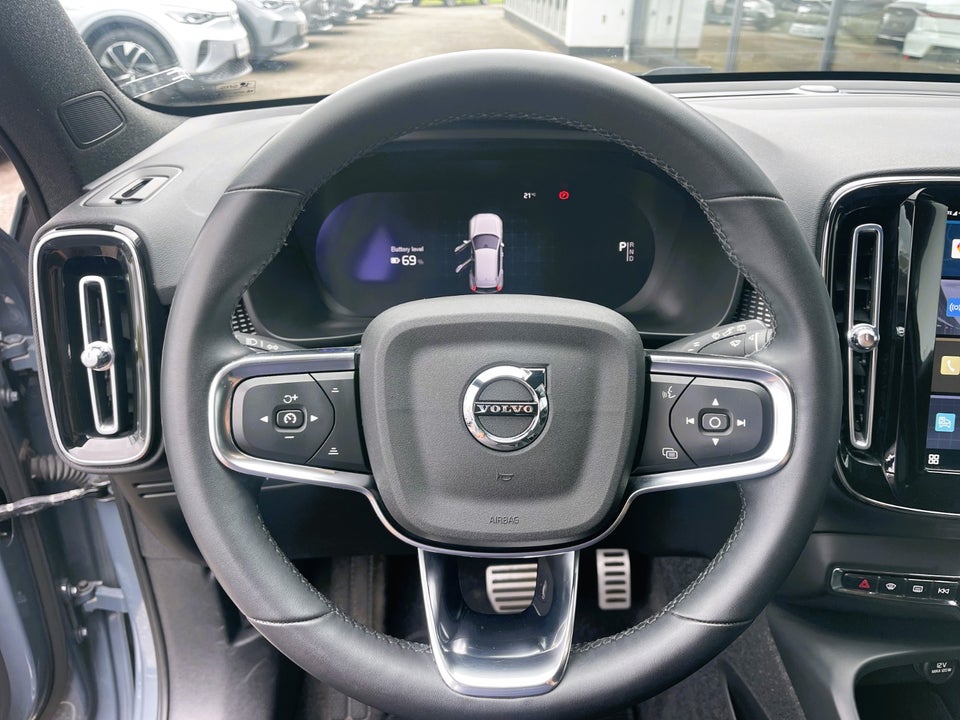 Volvo XC40 P6 ReCharge Plus 5d