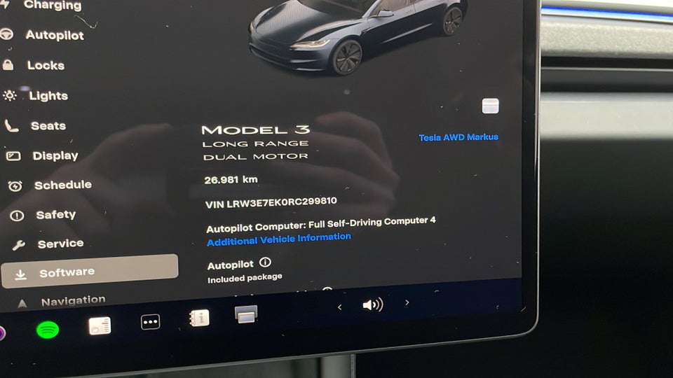 Tesla Model 3 Long Range AWD 4d