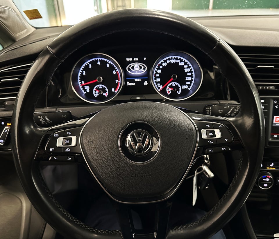 VW Golf VII 1,4 TSi 150 Highline DSG BMT 5d