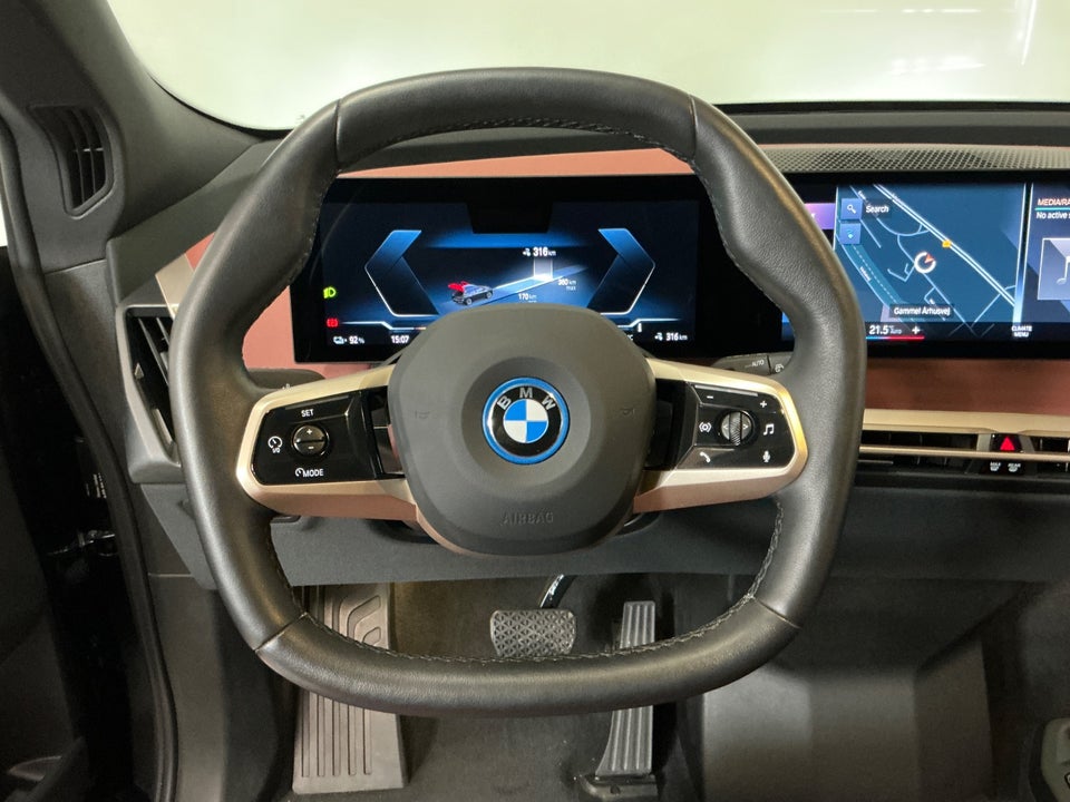 BMW iX xDrive40 Sport 5d