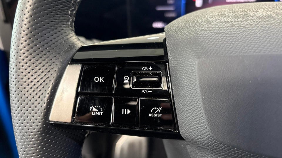 Opel Astra-e 54 GS 5d