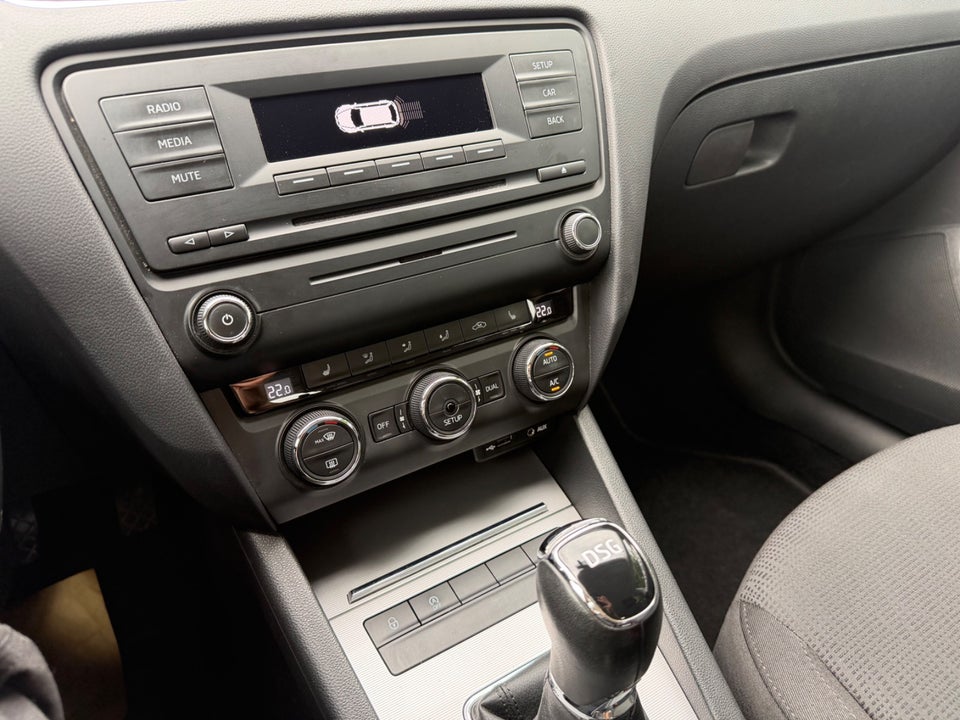 Skoda Octavia 1,2 TSi 105 Elegance Combi DSG 5d