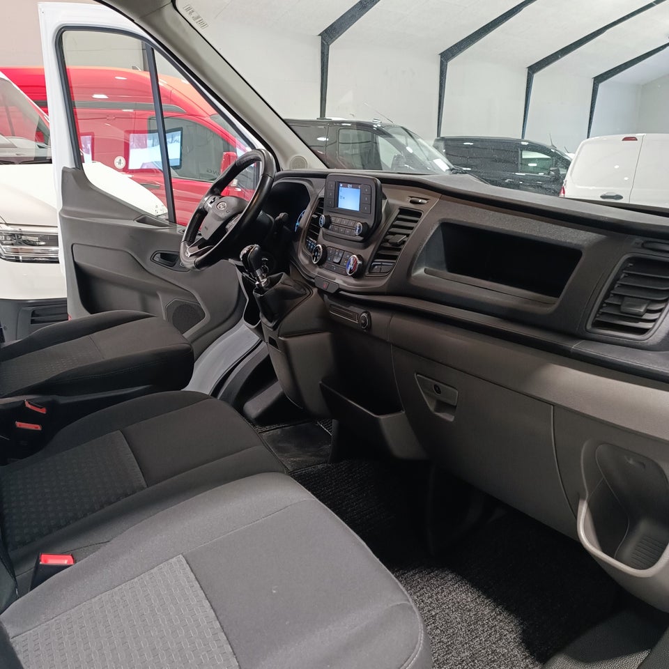 Ford Transit 350 L2 Van 2,0 TDCi 130 Trend H3 FWD