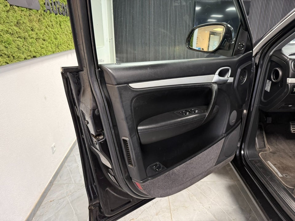 Porsche Cayenne S 4,5 Tiptr. Van 5d