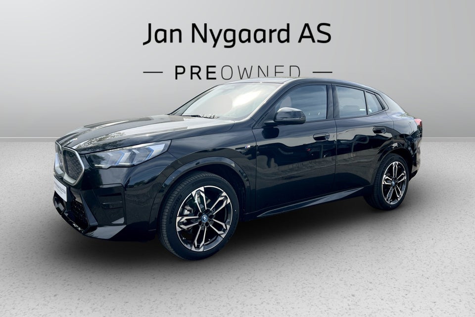 BMW iX2 eDrive20 M-Sport Premium 5d