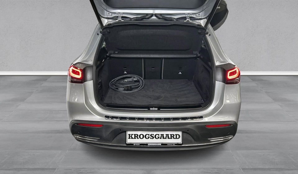 Mercedes EQA250+ Electric Art 5d