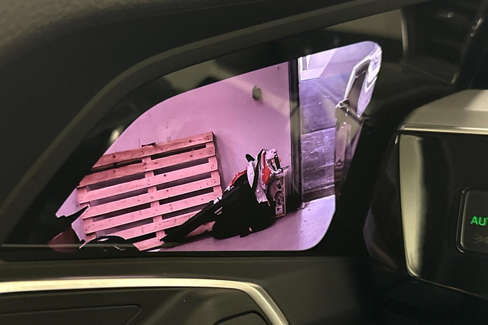 Audi e-tron 55 Advanced Prestige Sportback quattro 5d