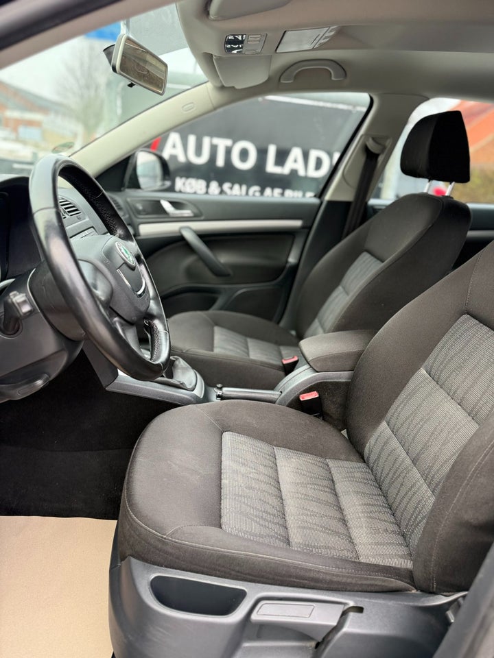 Skoda Octavia 1,2 TSi 105 Elegance 5d