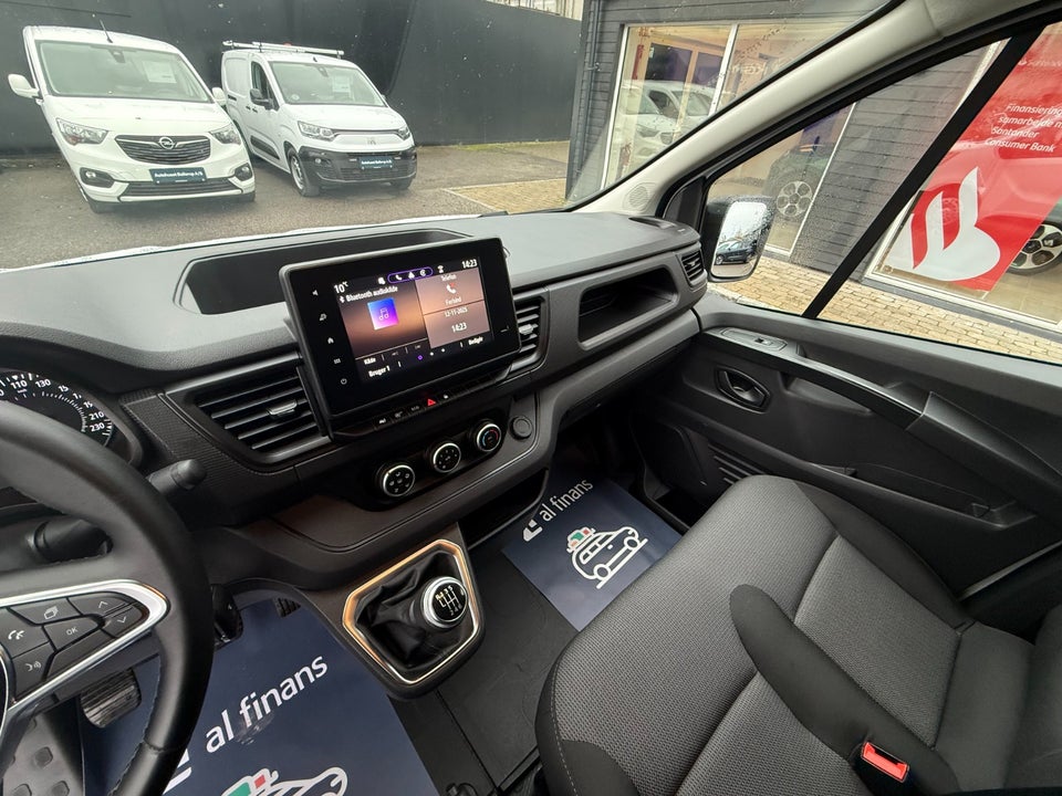 Renault Trafic 2,0 dCi 130 L2H1