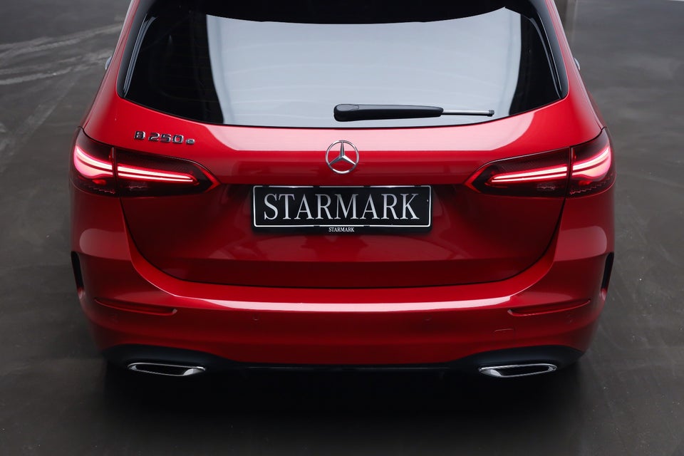 Mercedes B250 e 1,3 AMG Line aut. 5d