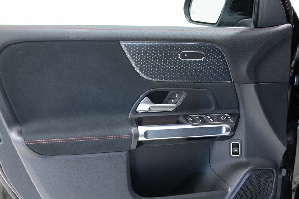 Mercedes EQB250+ AMG Advance 5d