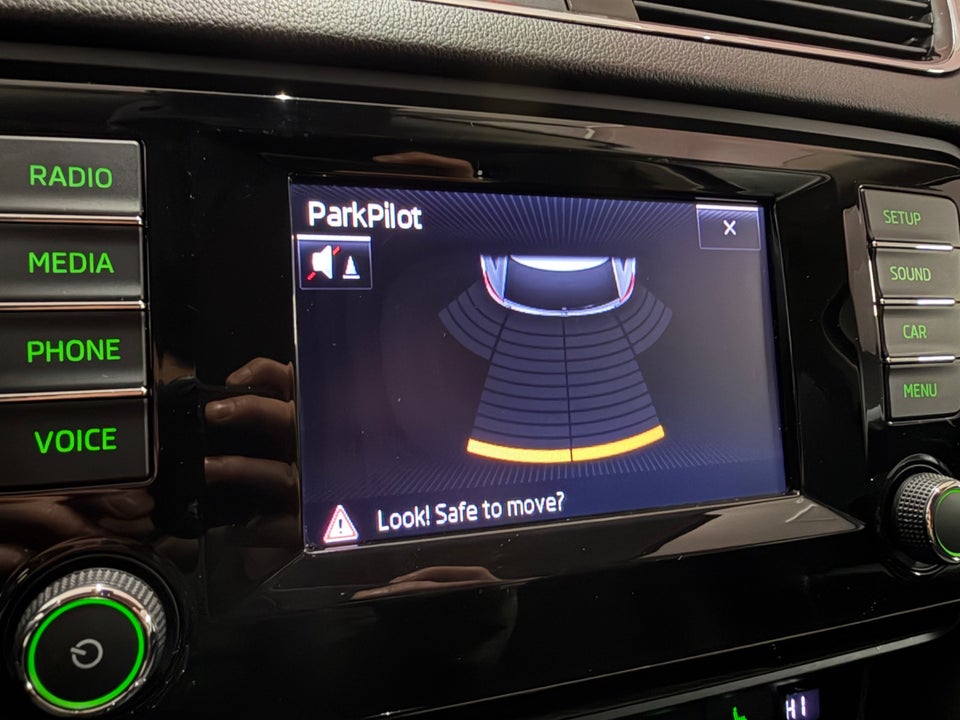 Skoda Octavia 2,0 TDi 150 Laurin & Klement Combi DSG 5d