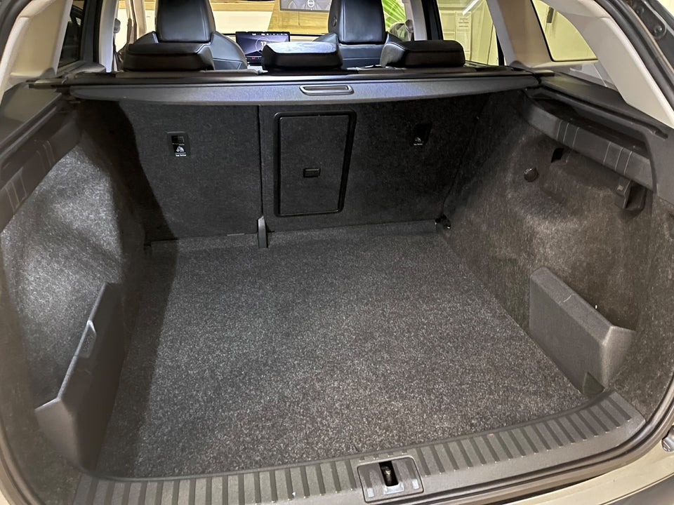 Skoda Enyaq 80 iV Premium 5d