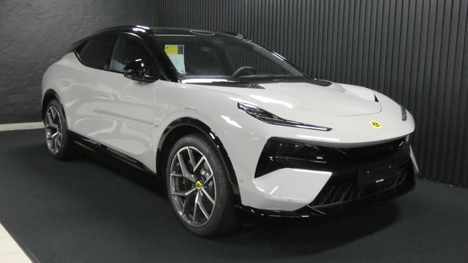 Lotus Eletre 5d