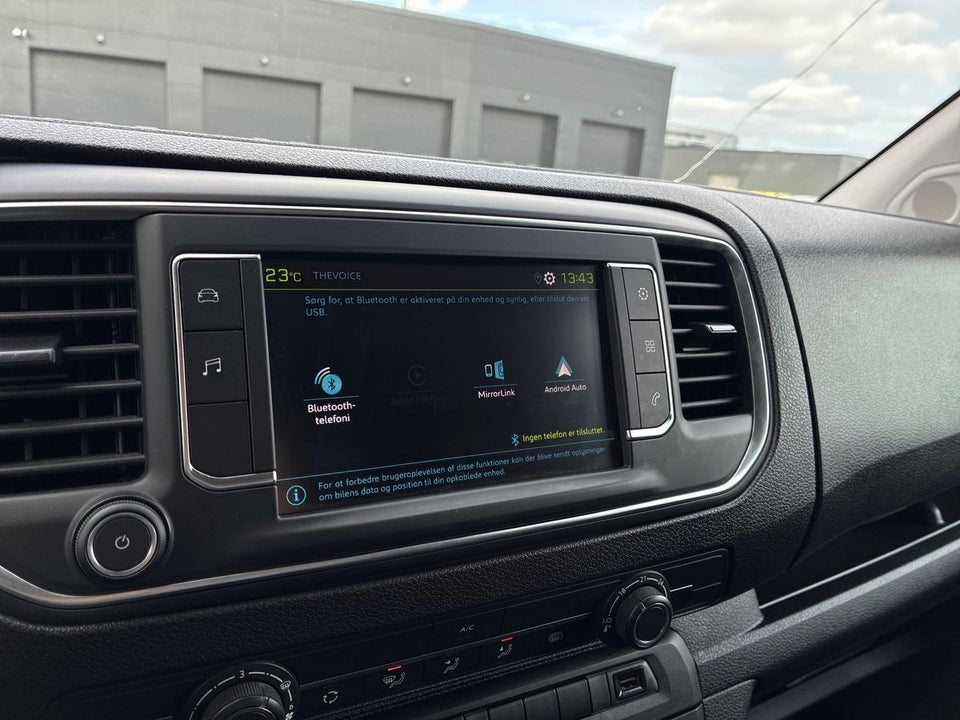 Peugeot e-Expert 75 L3 Premium Van