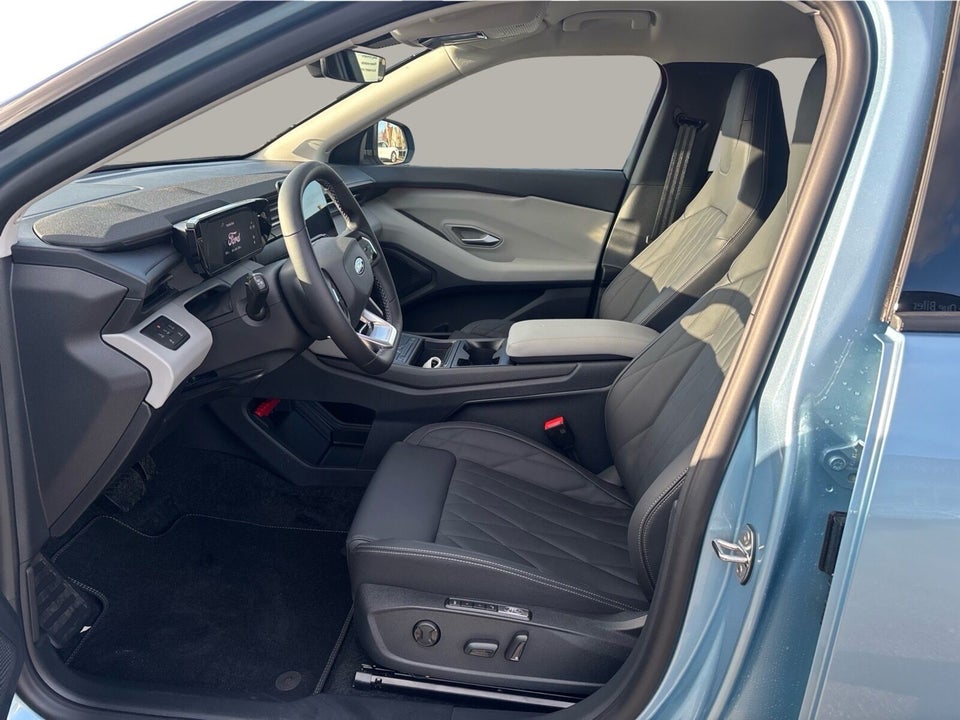 Ford Explorer 77 Premium Extended Range 5d