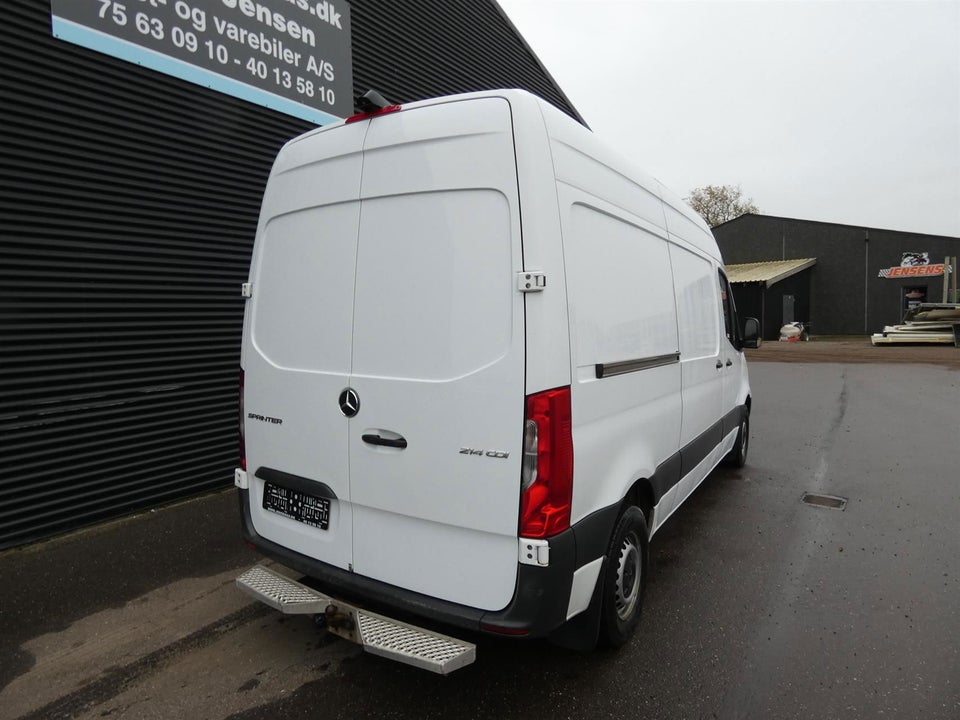 Mercedes Sprinter 214 2,2 CDi A2 Kassevogn FWD