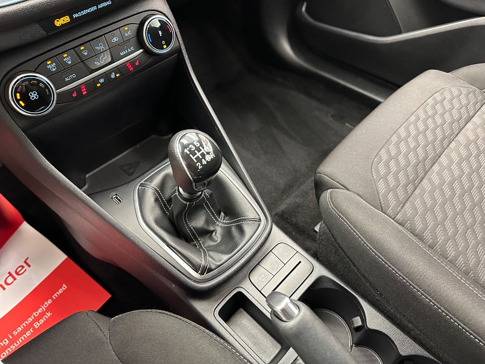 Ford Fiesta 1,0 EcoBoost mHEV Titanium 5d