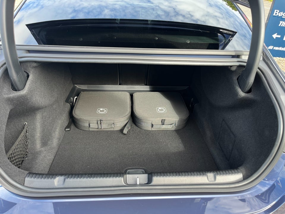 Mercedes EQE300 AMG Line 4d