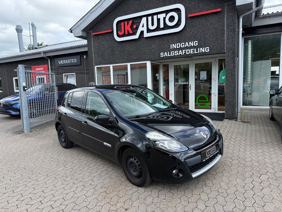 Renault Clio III 1,5 dCi 90 Expression 5d