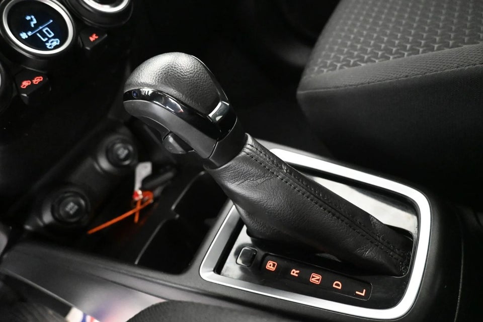 Suzuki Swift 1,2 Dualjet Exclusive CVT 5d