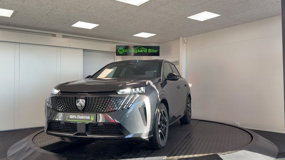 Peugeot e-3008 77 GT Pack 5d