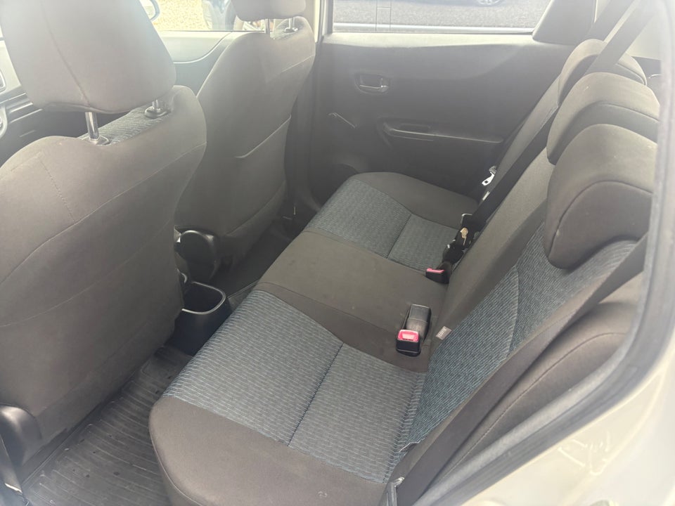 Toyota Yaris 1,0 VVT-i T2 Touch 5d