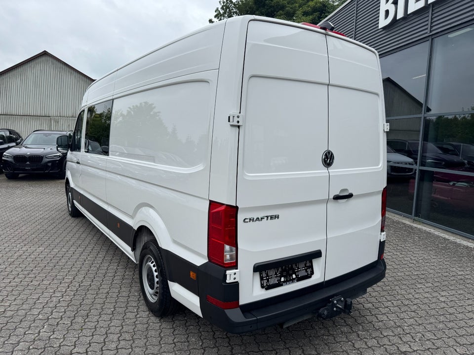 VW Crafter 35 2,0 TDi 177 Kassevogn L4H3 aut.