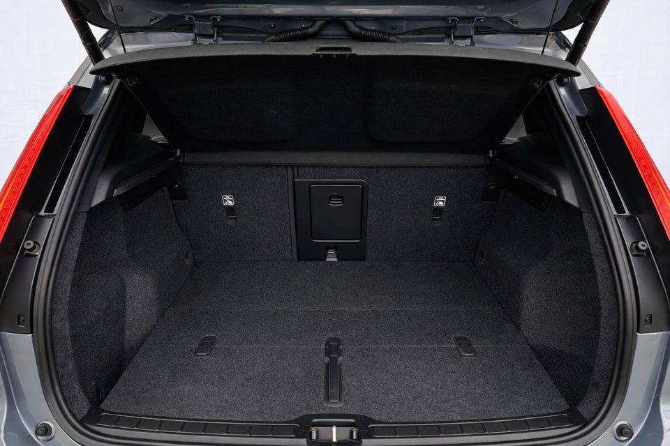 Volvo XC40 P6 ReCharge Plus 5d