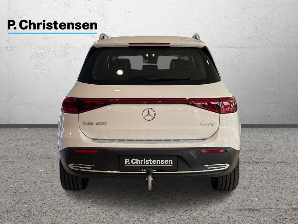 Mercedes EQB300 Progressive 4Matic 5d