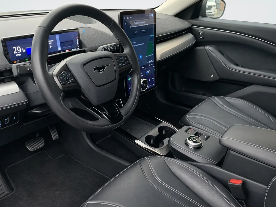 Ford Mustang Mach-E 70 Standard Range 5d