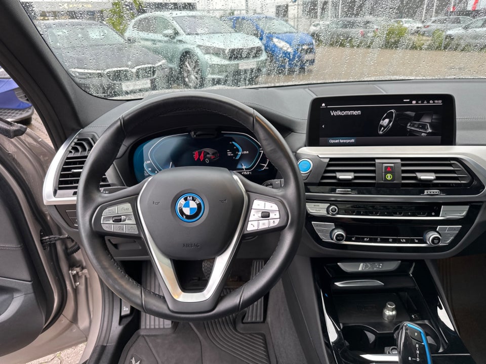 BMW iX3 Charged Plus 5d