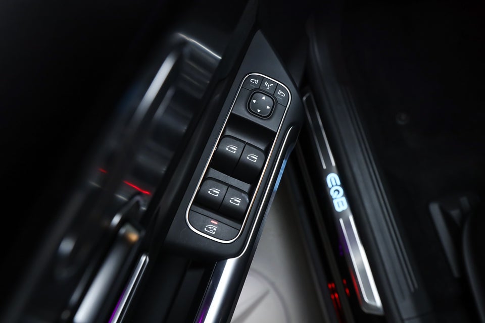 Mercedes EQB250+ AMG Premium 5d