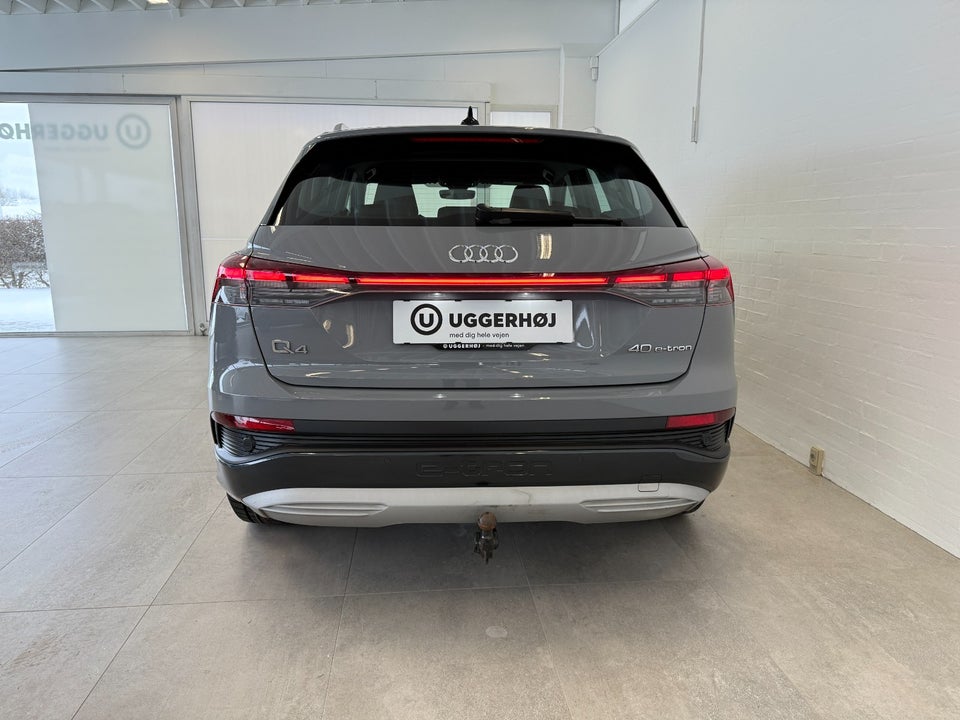 Audi Q4 e-tron 40  5d