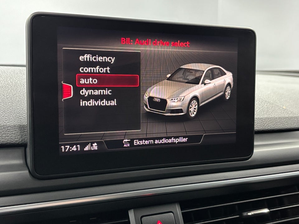 Audi A4 40 TFSi Prestige S-tr. 4d