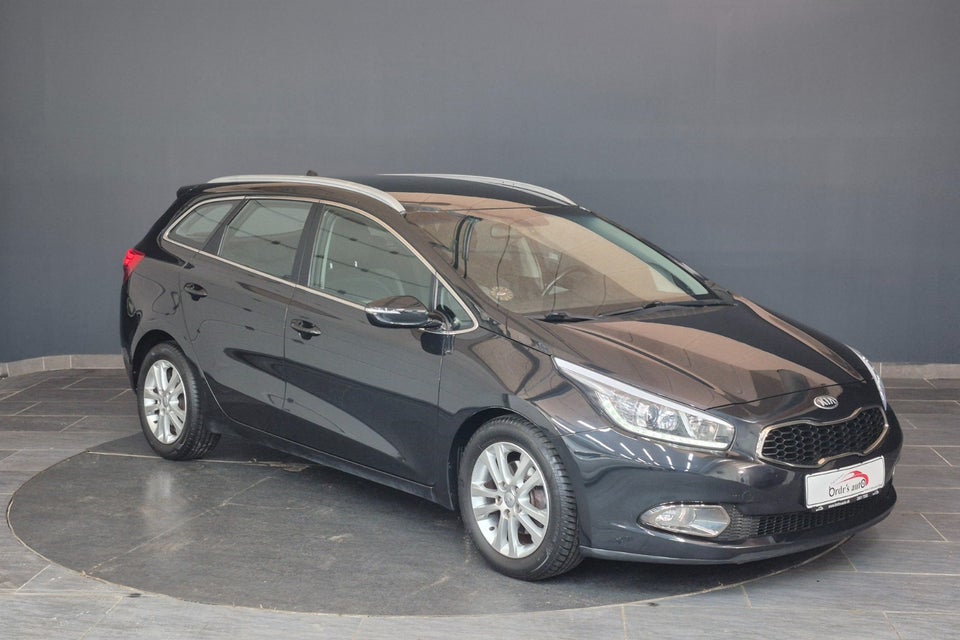 Kia Ceed 1,6 GDi Premium SW DCT 5d
