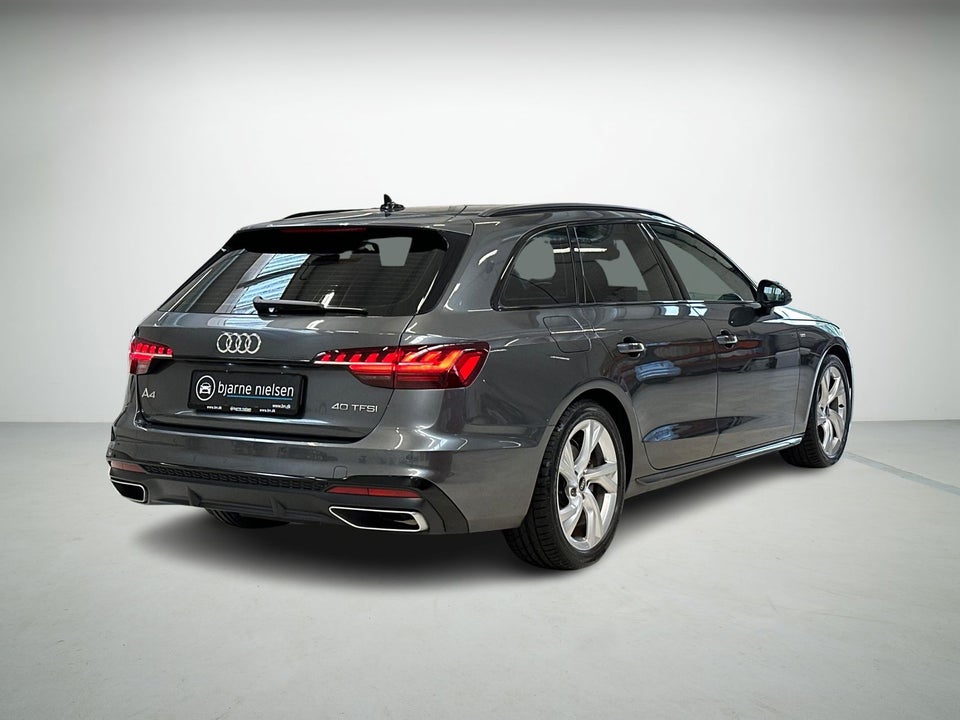 Audi A4 40 TFSi S-line S-tr. 4d