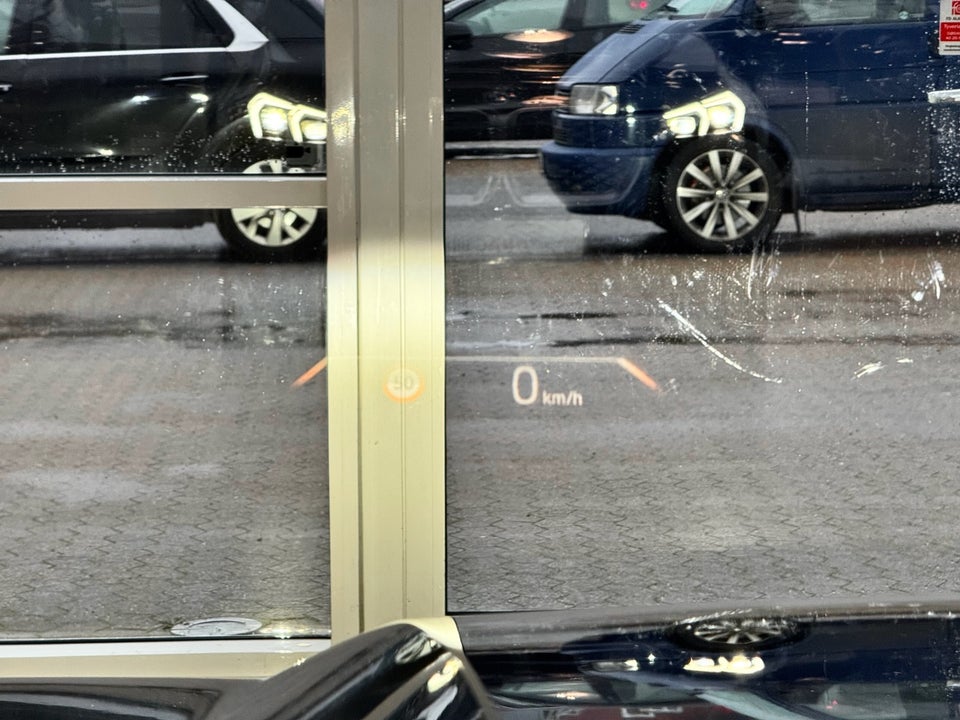 BMW iX1 xDrive30 Fully Charged M-Sport 5d