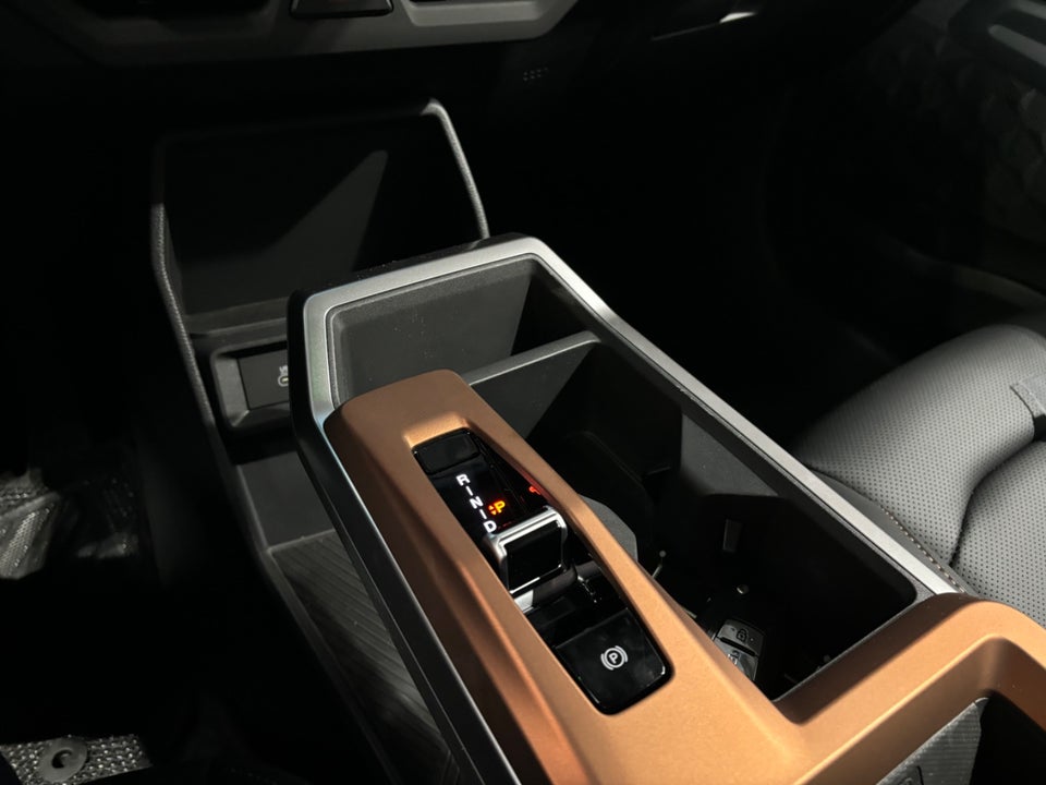 KGM Torres EVX Exclusive 5d