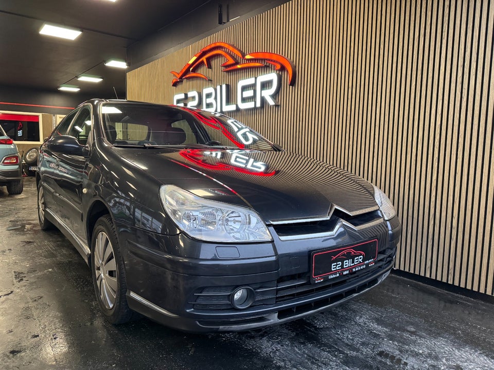 Citroën C5 1,8i 16V Elegance 5d