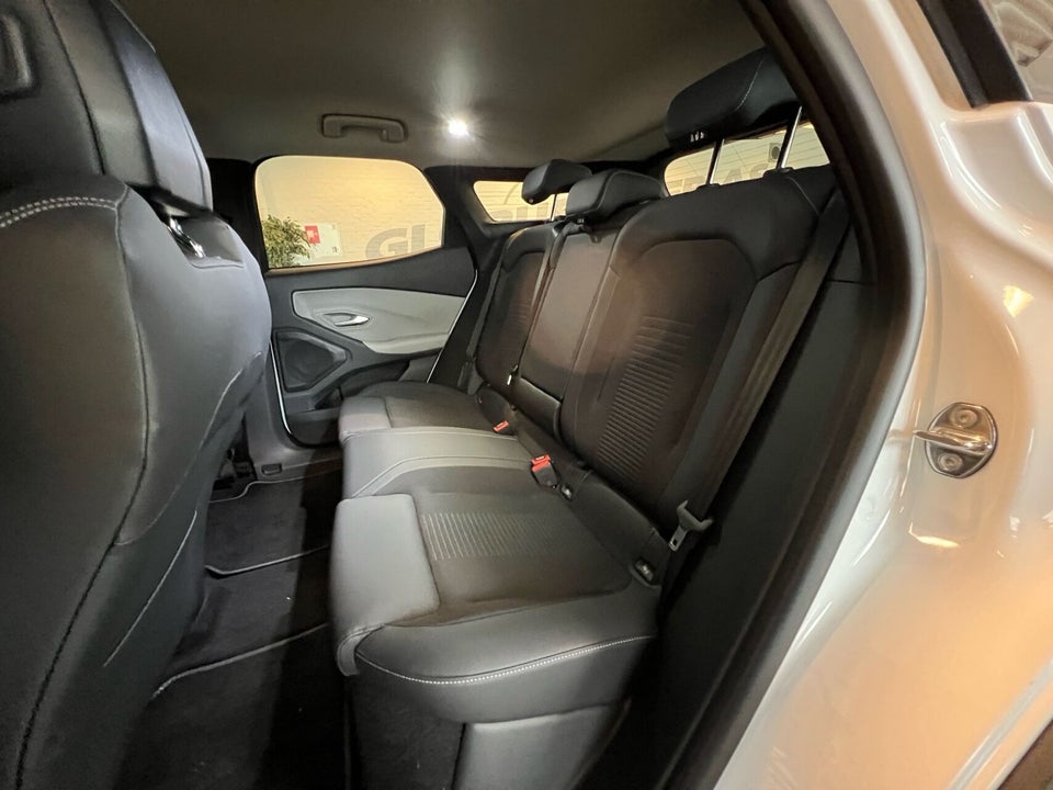 Ford Explorer 79 Premium Extended Range AWD 5d