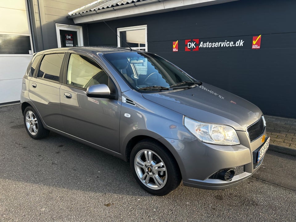 Chevrolet Aveo 1,2 Base 5d