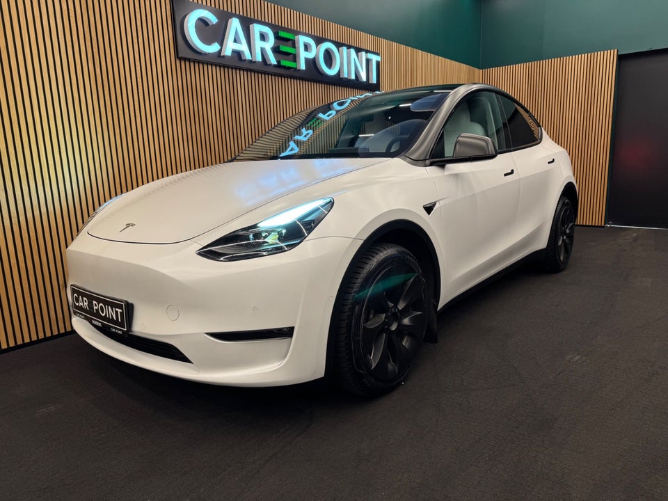 Tesla Model Y Long Range AWD 5d