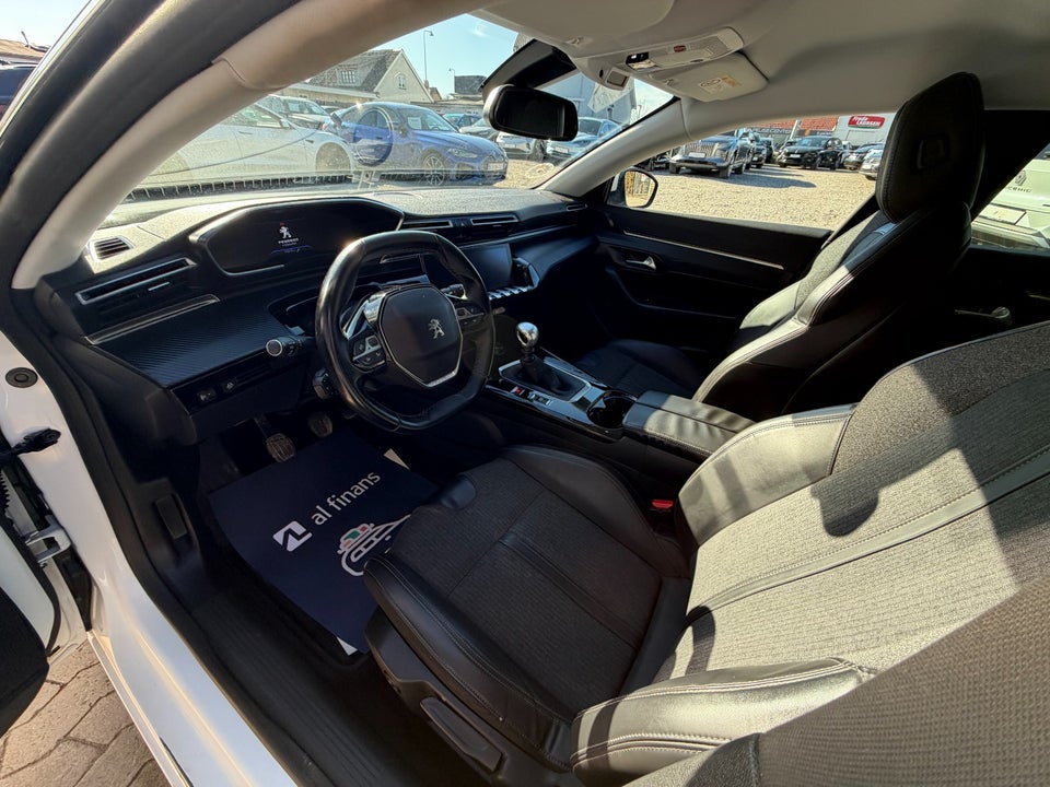 Peugeot 508 1,5 BlueHDi 130 Active SW 5d