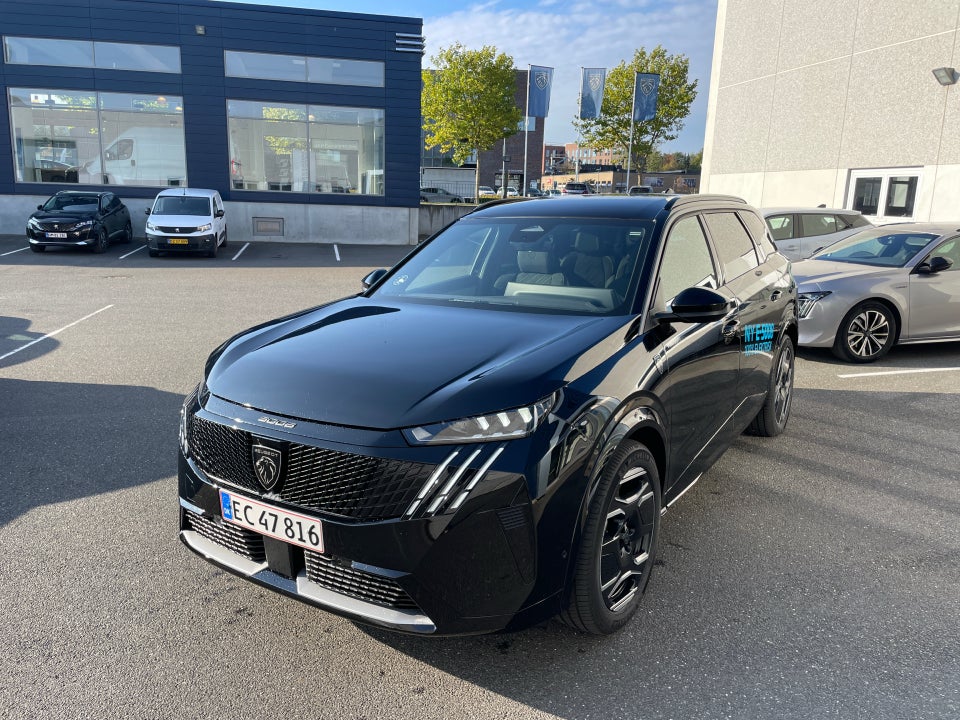 Peugeot e-5008 77 GT Pack 7prs 5d