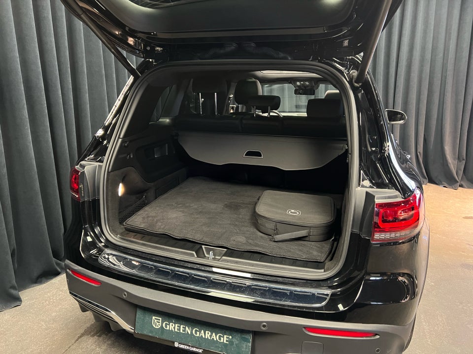 Mercedes EQB250+ AMG Line 5d
