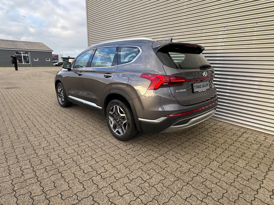 Hyundai Santa Fe 1,6 PHEV Essential aut. 4WD 7prs 5d