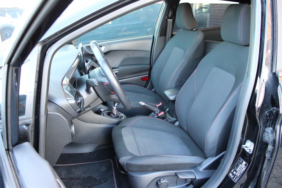 Ford Fiesta 1,0 EcoBoost ST-Line 5d