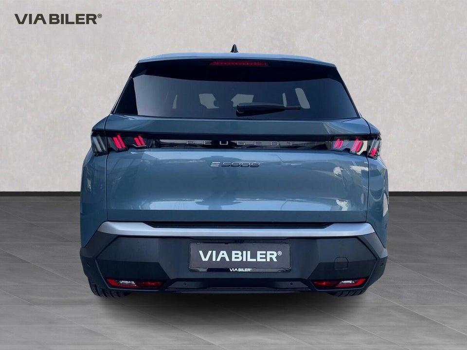 Peugeot e-5008 77 Allure 7prs 5d