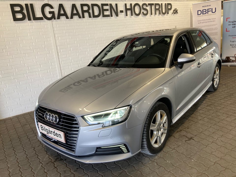 Audi A3 1,4 e-tron Sportback S-tr. 5d